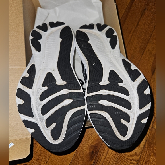 Asics GT-2000 Womens Size 9.5 Worn VERY CLEAN - Picture 6 of 9